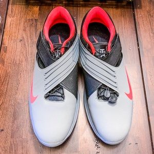 Men’s Tiger Woods Golf Shoes